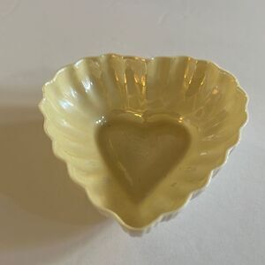 Nice Vintage Heart Shaped Belleek Dish